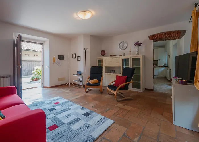 La Corte 1813 Mxp Maggiore Leonardo Appartement